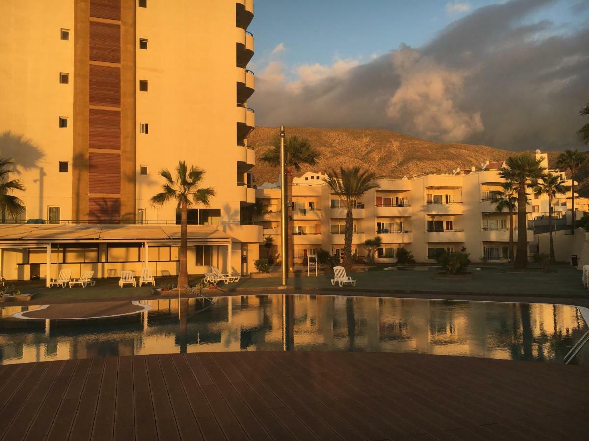 לוס כריסטיאנוס Apartment Los Cristianos מראה חיצוני תמונה