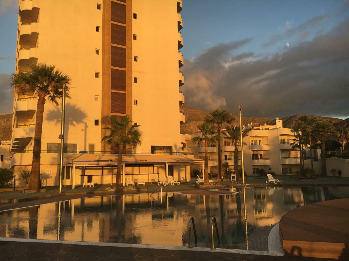 לוס כריסטיאנוס Apartment Los Cristianos מראה חיצוני תמונה